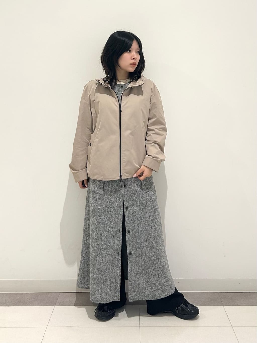 とりみさんの「DRESSTERIOR｜【ウォッシャブル/撥水素材】撥水ツイル マウンテンパーカー」を使ったコーディネート