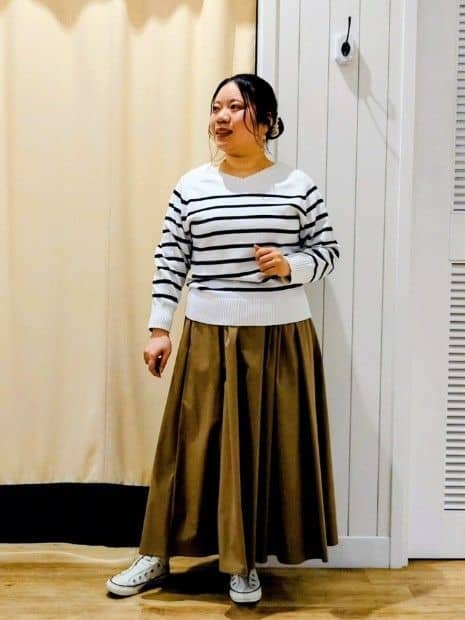 Haraさんの「Dessin｜【洗える】コットンVネックニット」を使ったコーディネート