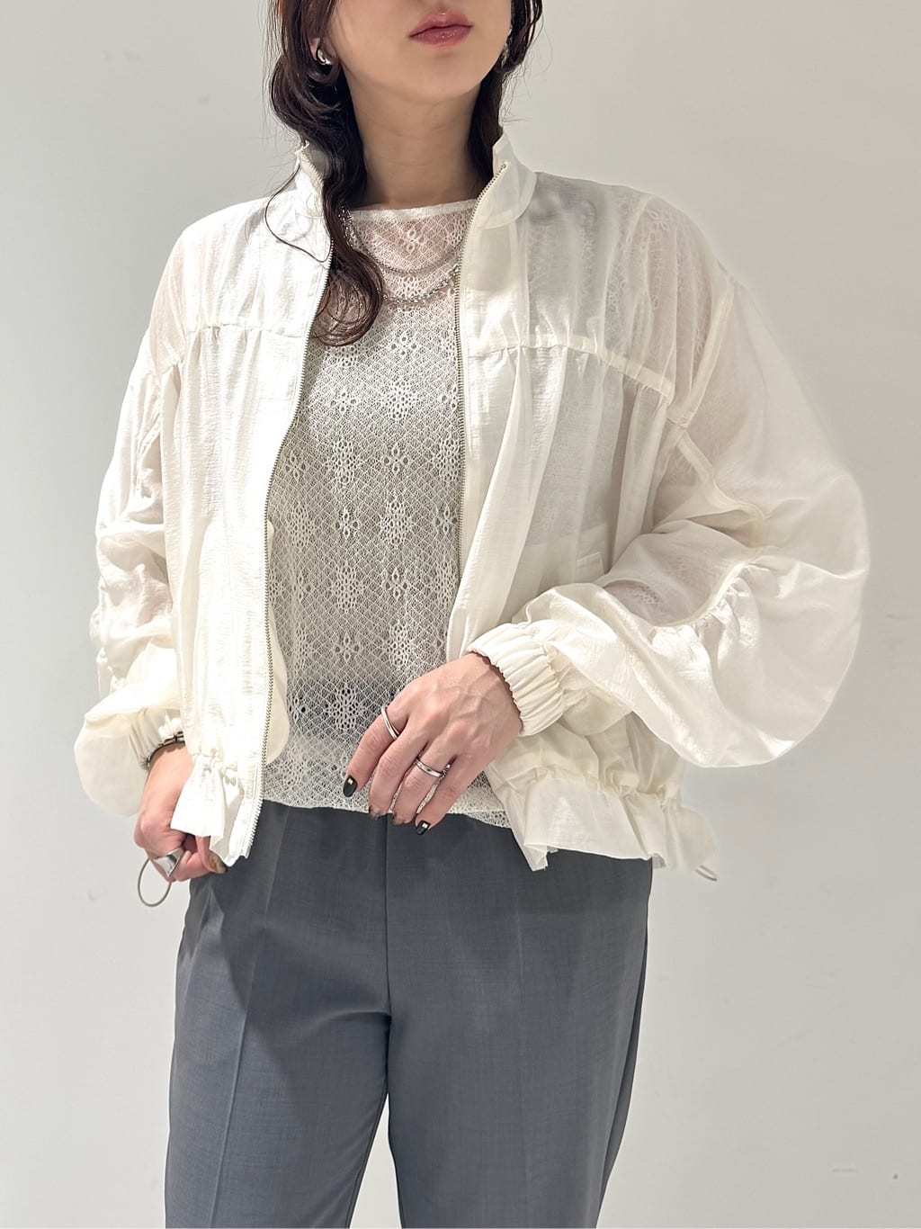そんさんの「INDIVI｜シアーシャーリングブルゾン」を使ったコーディネート