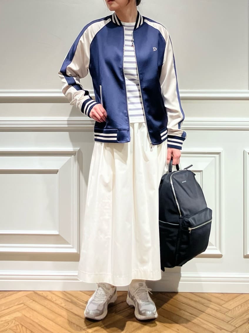 TSUKUIさんの「DRESSTERIOR｜【MonoMax4月号掲載】ピストルラビット スカジャン」を使ったコーディネート