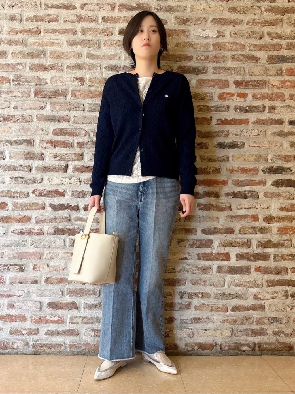 しばさんの「THE SHOP TK｜【POLO BCS 別注】ケーブルカーディガン」を使ったコーディネート