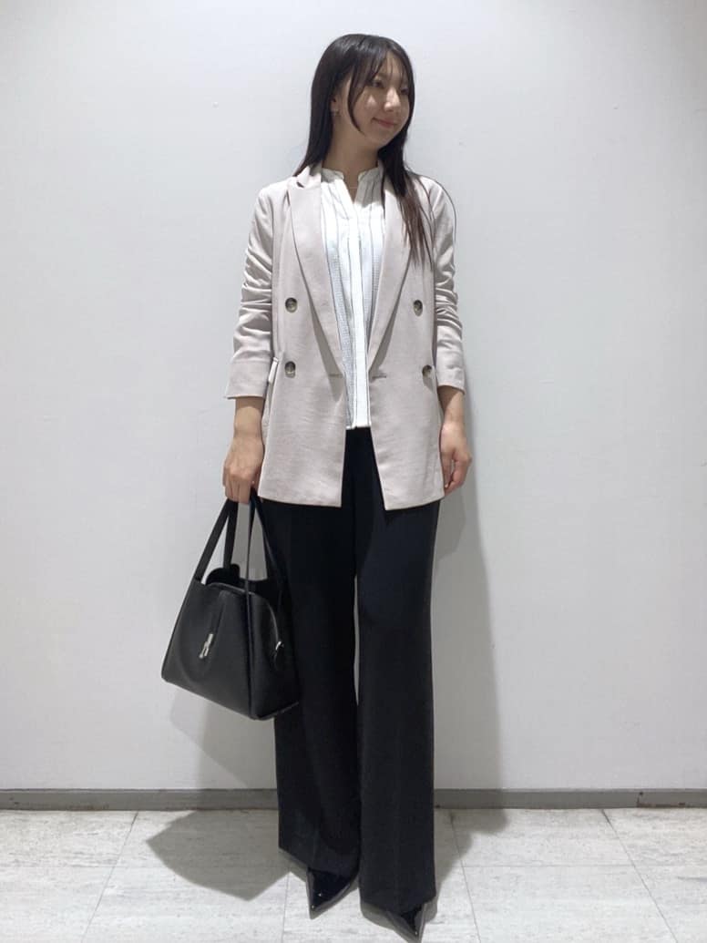 meiさんの「INDIVI｜【洗える／着心地楽ちん】ブラウス風ストライプカットソートップス」を使ったコーディネート