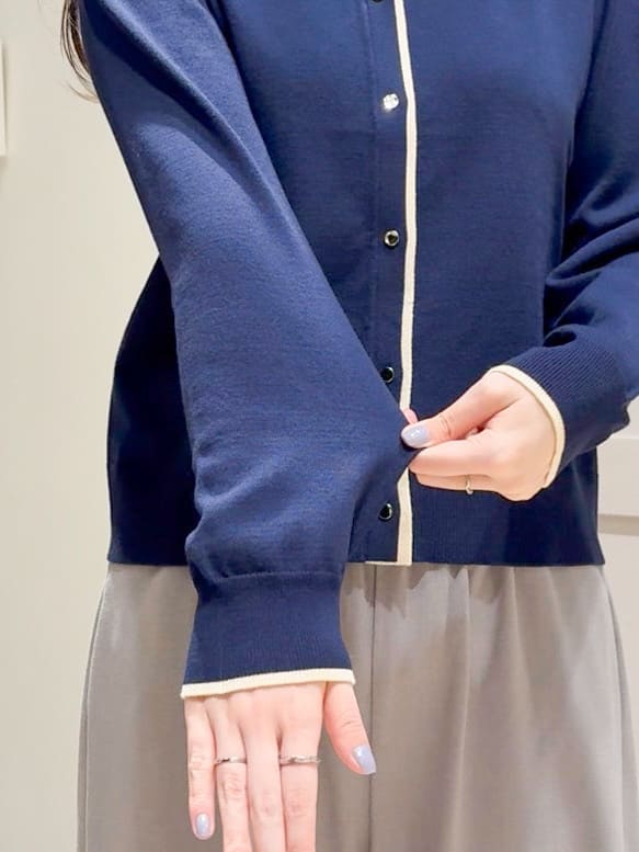Mayuさんの「grove｜【撥水／シルエット2WAY】羽織るだけでサマになる、スタンドネックテントラインコート」を使ったコーディネート