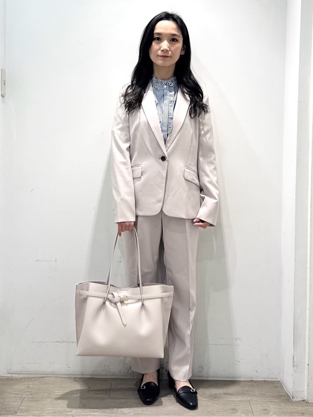 yuicciさんの「OPAQUE.CLIP｜ストレッチテーラードジャケット／セットアップ対応【洗濯機OK】」を使ったコーディネート