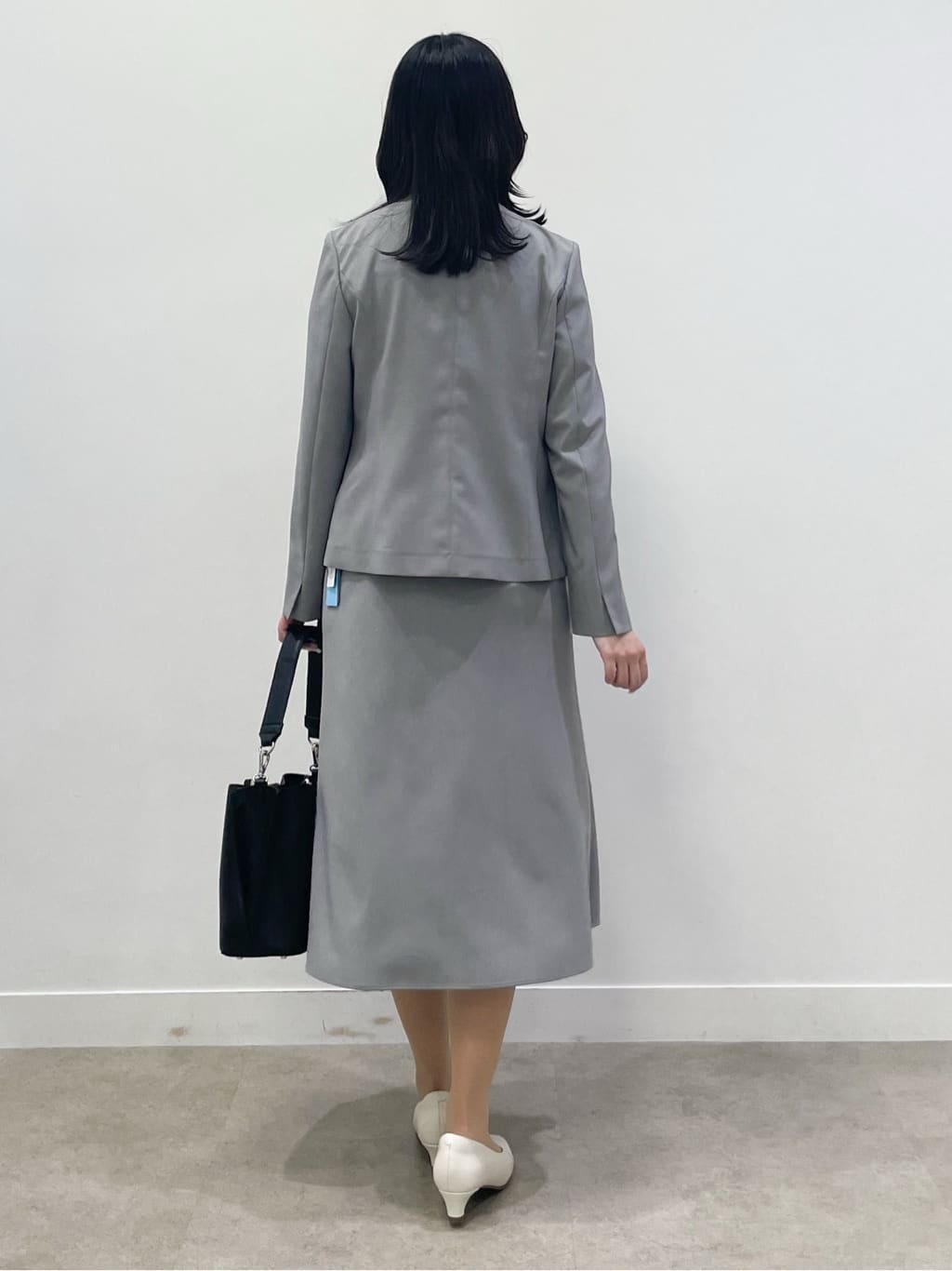 yukariさんの「Reflect｜【吸水速乾／セットアップ可】ノーカラージャケット」を使ったコーディネート