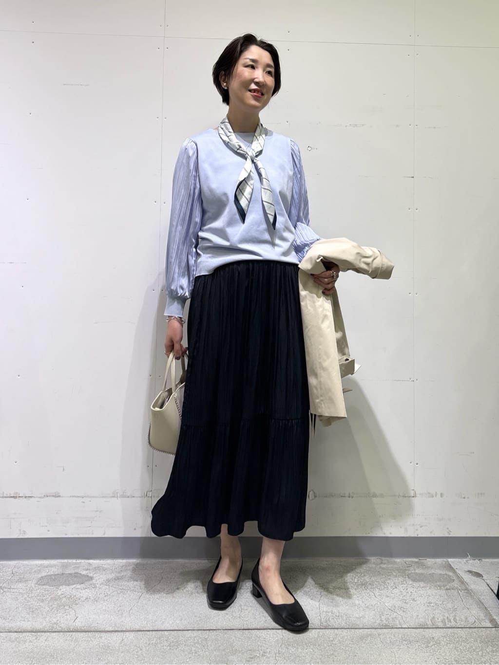 yuriさんの「INDIVI｜【洗える／華やか】袖プリーツニット」を使ったコーディネート