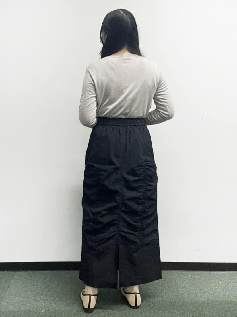 Hitomiさんの「index｜柄編みクルーネックカーディガン【洗濯機OK】《7col》」を使ったコーディネート