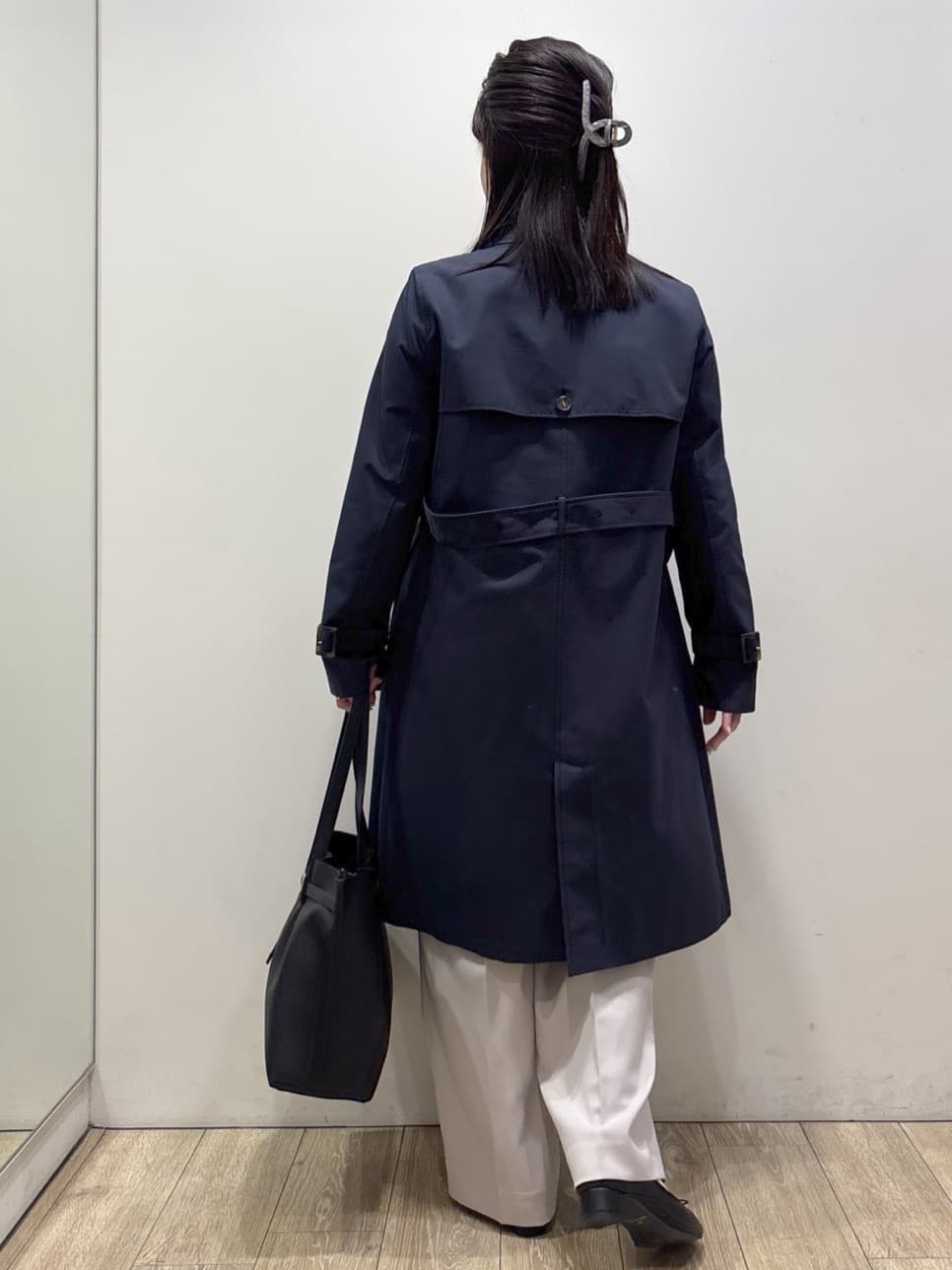 mameさんの「index｜撥水トレンチコート【洗濯機OK／花粉対応】《XS～3L》」を使ったコーディネート