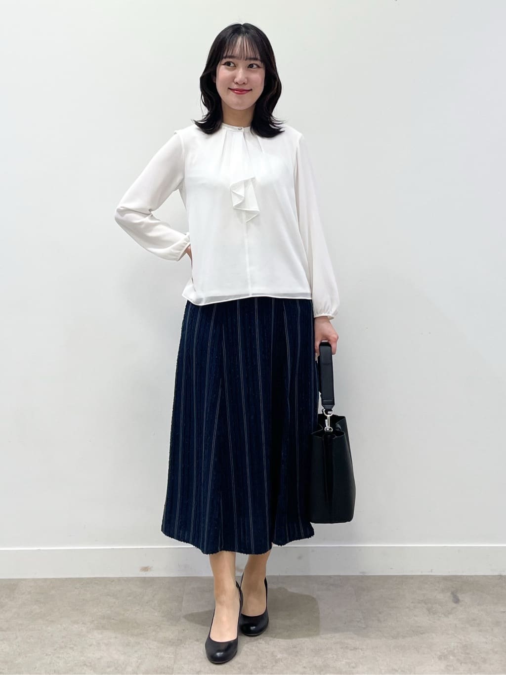 yukariさんの「Reflect｜【UVカット／接触冷感】フロントフリルシフォンブラウス」を使ったコーディネート