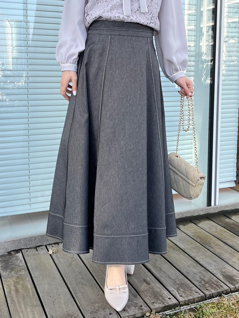はばさんの「Couture brooch｜【洗える・通勤】フラワーレースブラウス」を使ったコーディネート