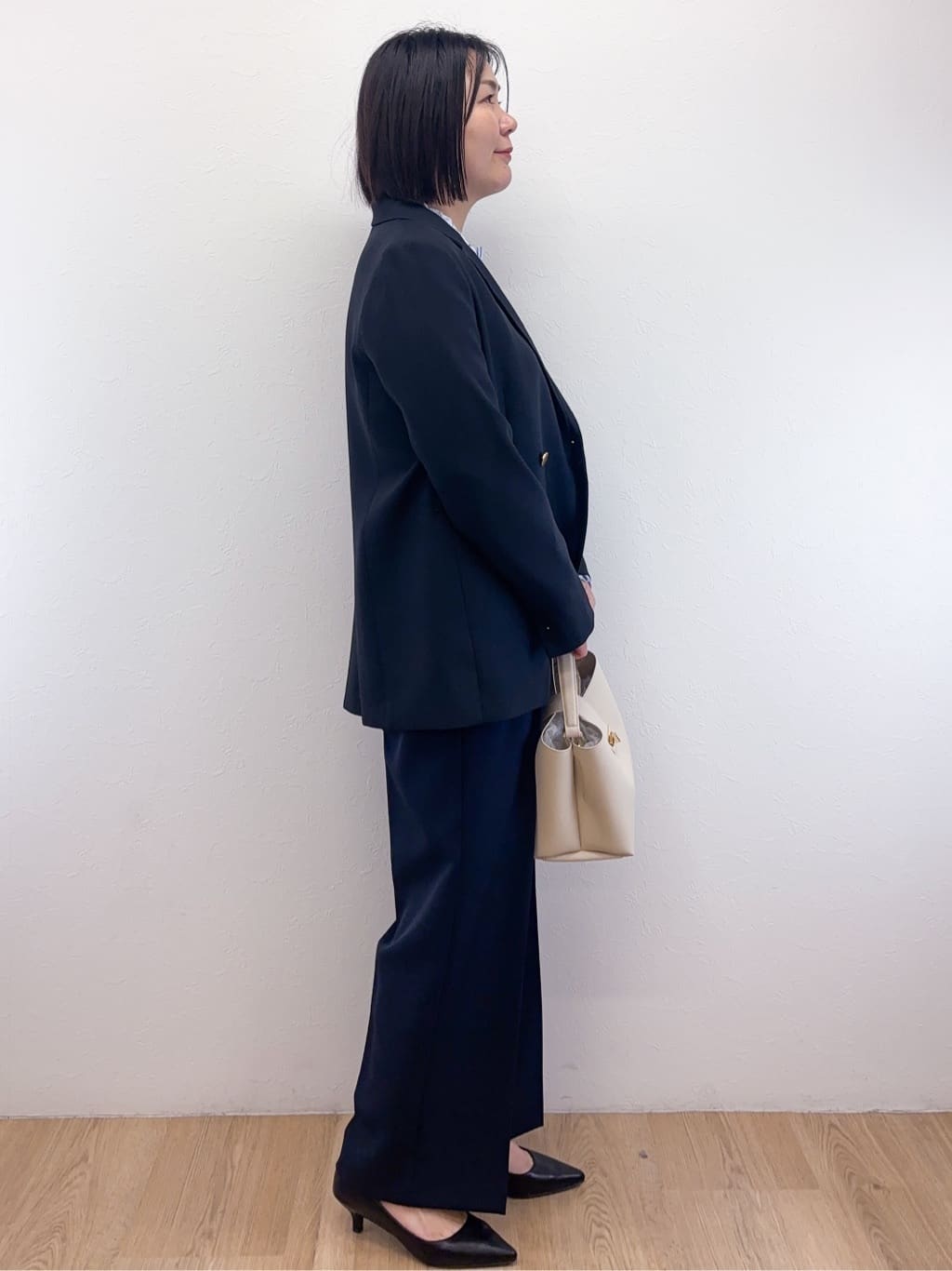 Takeさんの「OPAQUE.CLIP｜金ボタンダブルブレストテーラードジャケット／セットアップ対応【洗える】」を使ったコーディネート