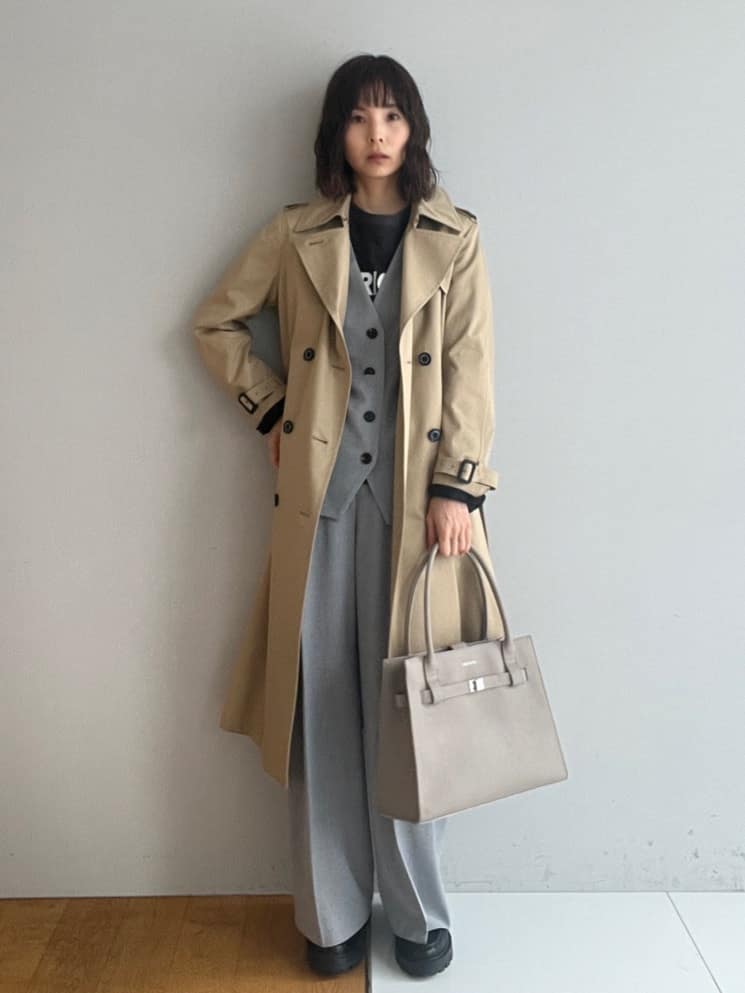 misaさんの「DRESSTERIOR｜◆【撥水/透湿素材】コットンギャバジントレンチコート」を使ったコーディネート