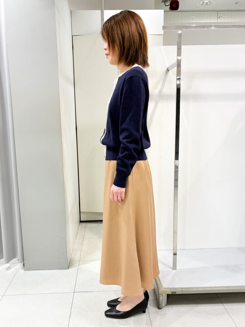 たみちゃんさんの「Reflect｜【アンサンブル可】バイカラーカーディガン」を使ったコーディネート