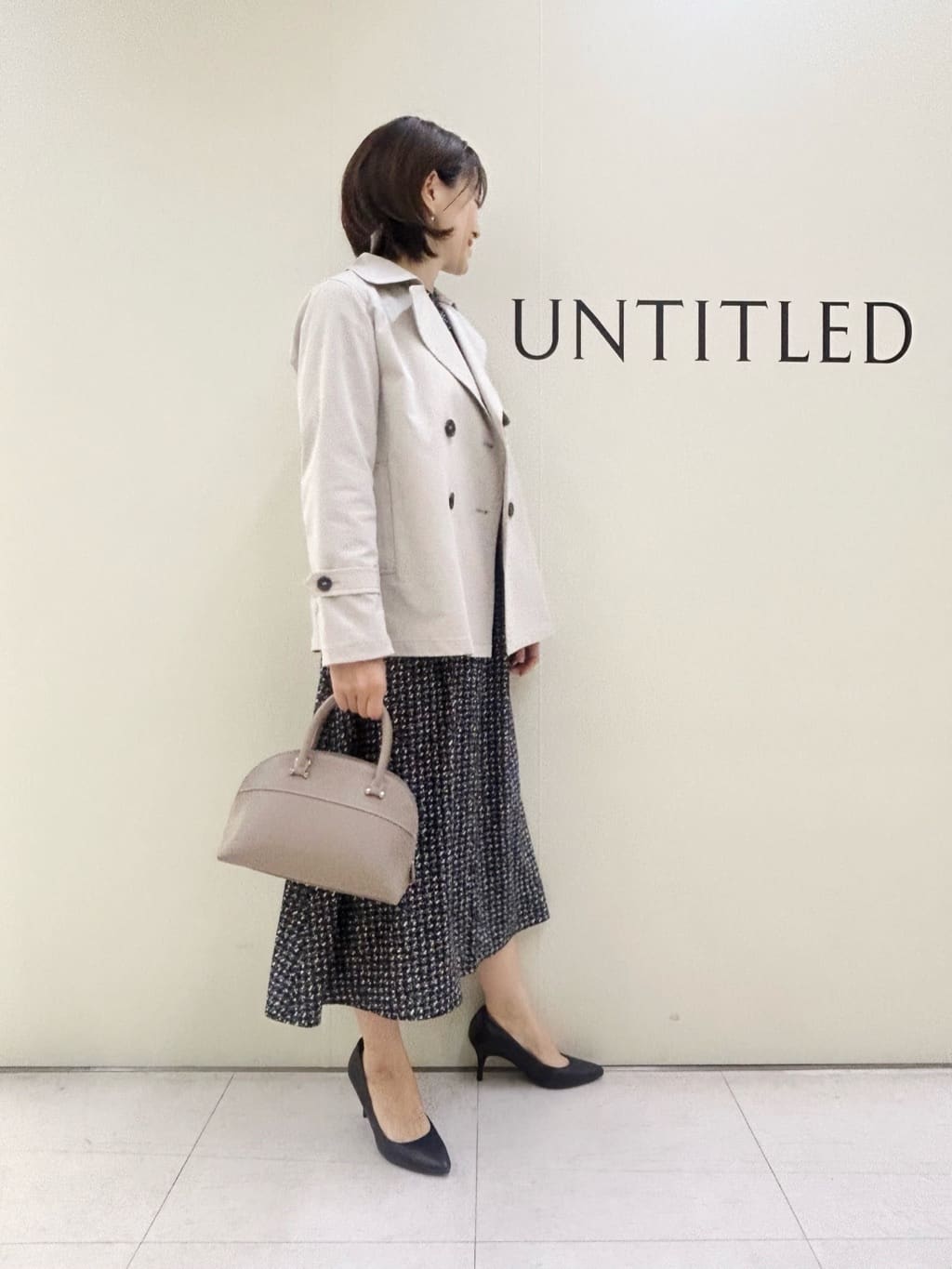 Mikiさんの「UNTITLED｜【定番人気/はっ水/洗える】タスランショートトレンチコート」を使ったコーディネート