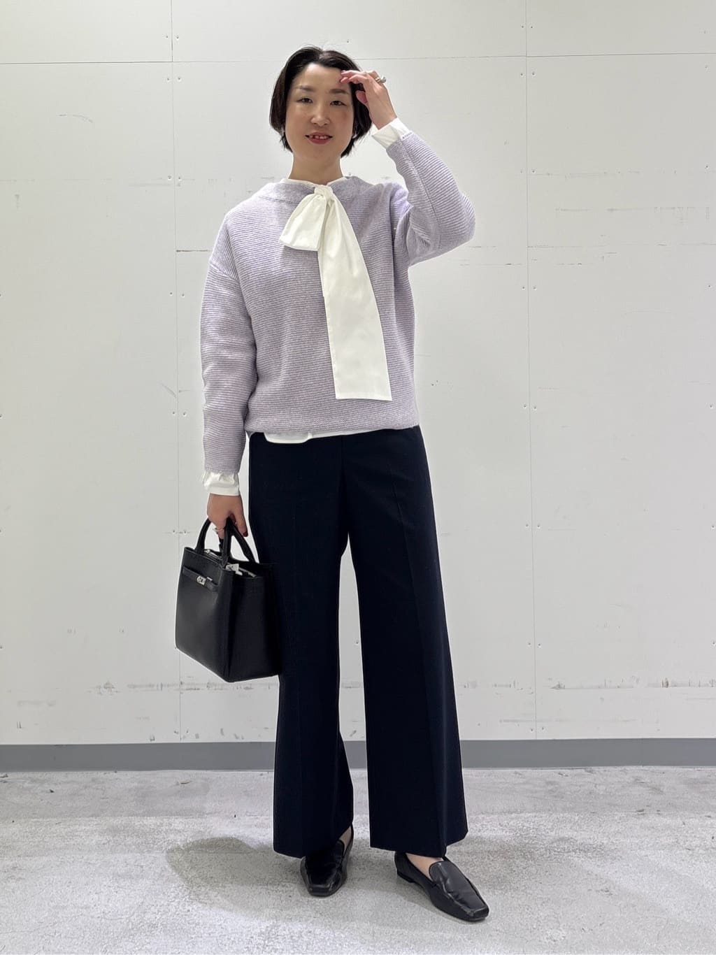 yuriさんの「INDIVI｜【新作褒められパンツ】快温ワイドパンツ」を使ったコーディネート
