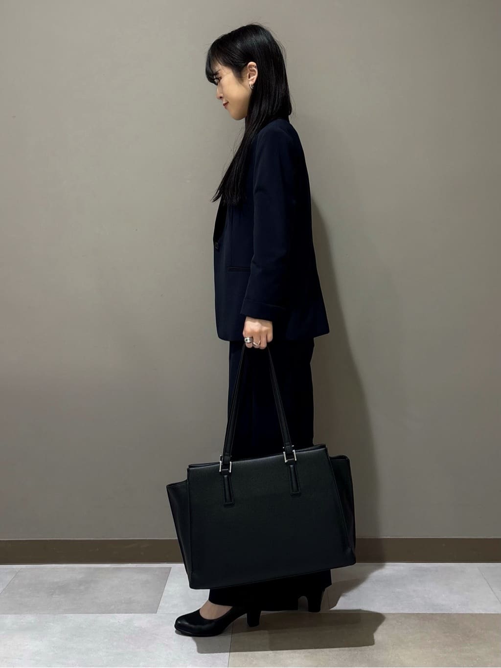 KEIKOさんの「INDIVI｜【通勤スーツ／洗える】ストレッチテーラードカラージャケット」を使ったコーディネート