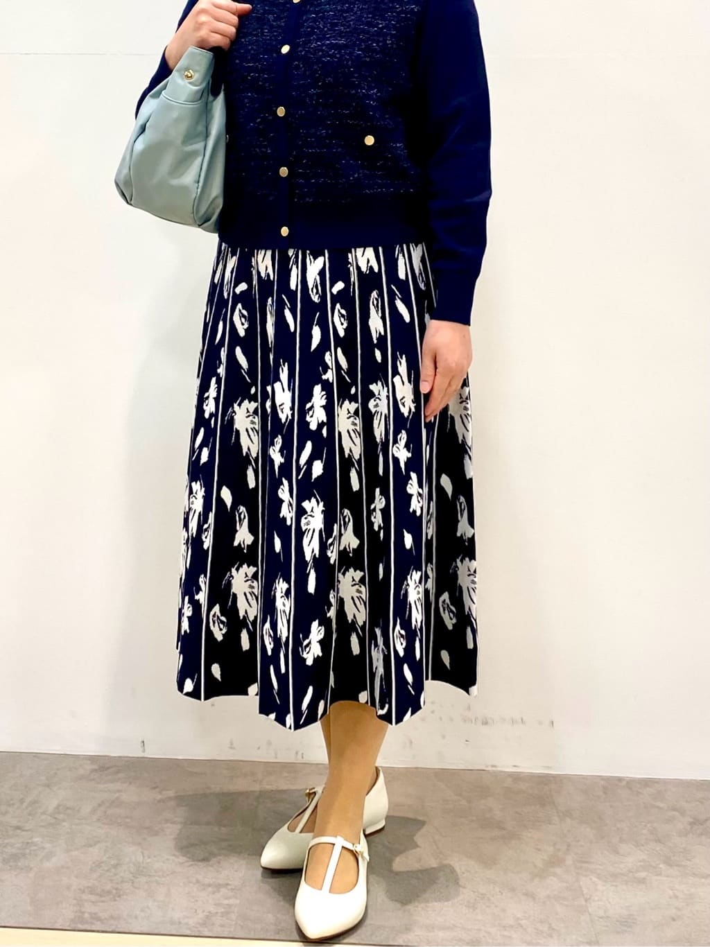 oharaさんの「Reflect｜【中綿ライナー付き】ライナー付きフーデッドロングコート」を使ったコーディネート