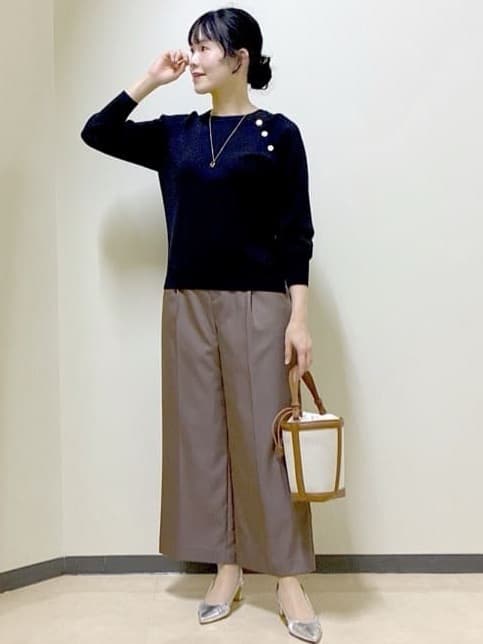  beni_gingerさんの「Reflect｜【ゆったり着られる◎】ラグランスリーブニット」を使ったコーディネート