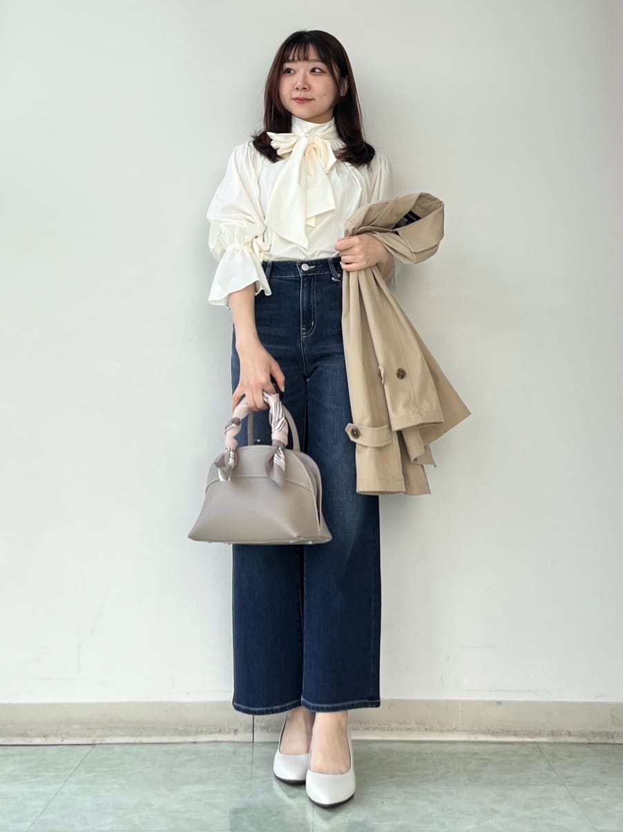 KAHOさんの「UNTITLED｜◆【セレモニー/華やか】2WAYボウタイブラウス」を使ったコーディネート