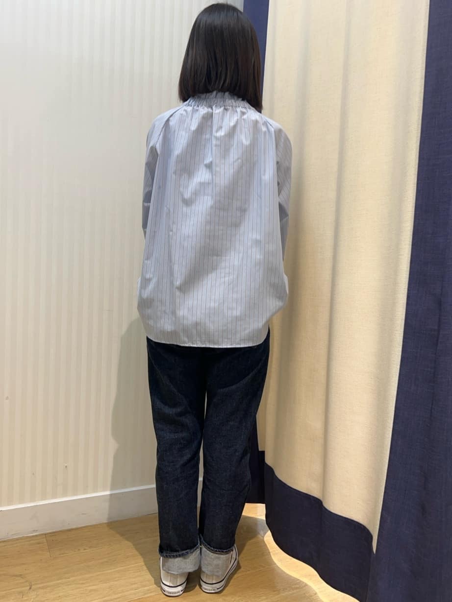 momoさんの「Dessin｜【洗える】フリルボウタイストライプブラウス」を使ったコーディネート