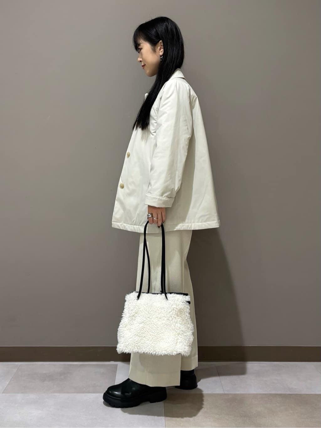 KEIKOさんの「INDIVI｜【洗える／体型カバー】美シルエットニット」を使ったコーディネート