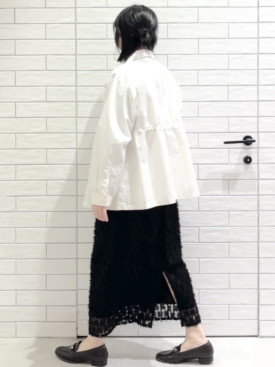 しおりさんの「OPAQUE.CLIP｜撥水スタンドZIPブルゾン【洗濯機OK／UVケア／花粉対応】」を使ったコーディネート