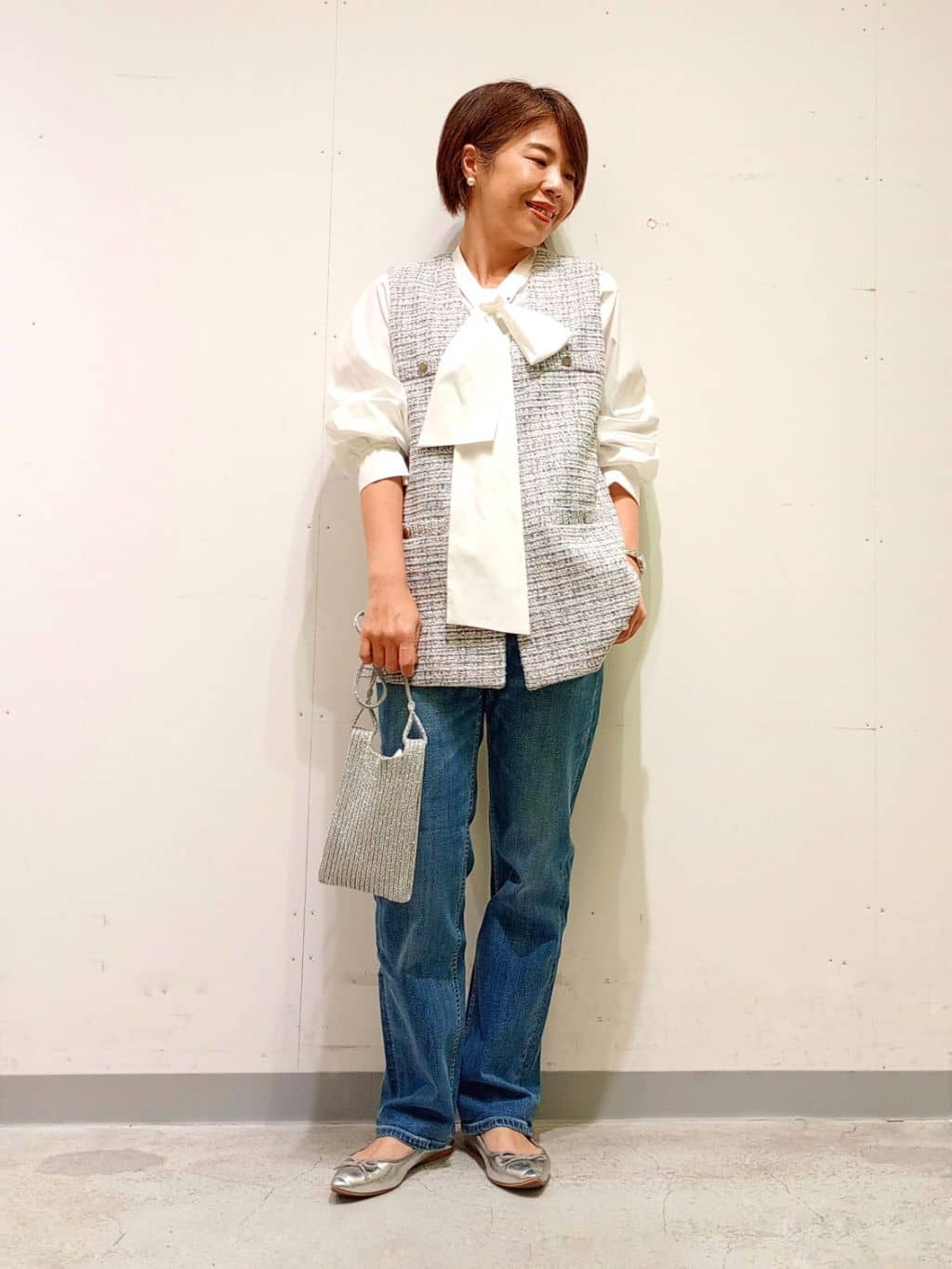 Kさんの「INDIVI｜【2点セット／洗える】ツイードジレ＆ボウタイブラウス」を使ったコーディネート