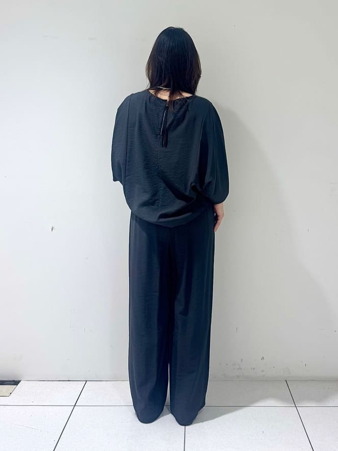 そんさんの「INDIVI｜バイカラーショートネックレス」を使ったコーディネート