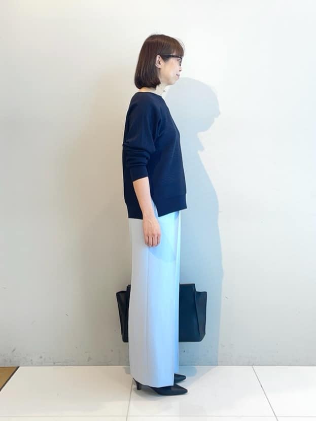 murayamaさんの「INDIVI｜【洗える／キレイ色】体型カバー無縫製ニット」を使ったコーディネート
