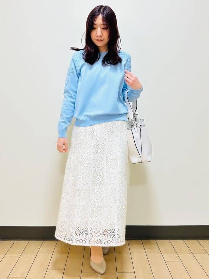 miiiさんの「Reflect｜レースデザインスリーブニットプルオーバー」を使ったコーディネート