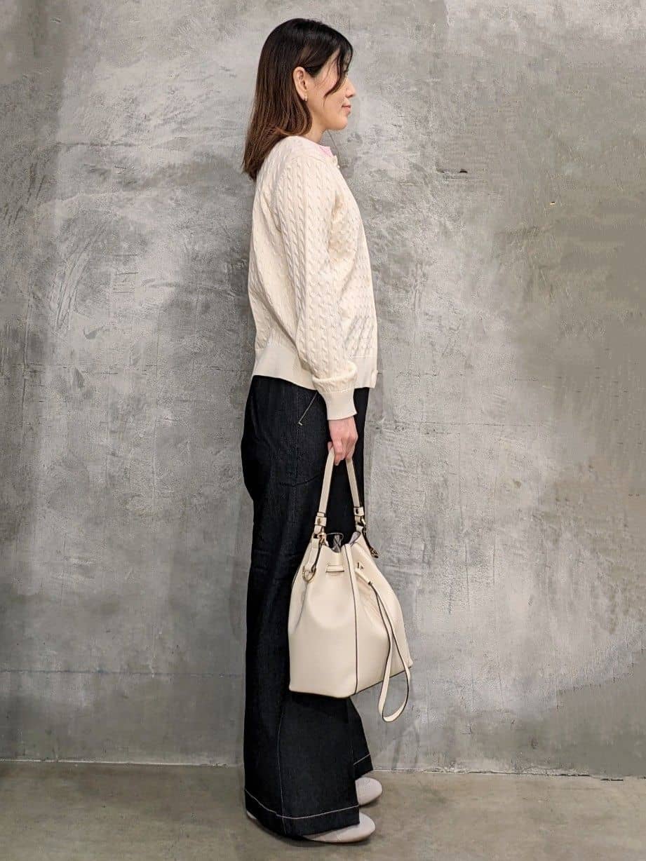  E.Yさんの「THE SHOP TK｜【POLO BCS 別注】ケーブルカーディガン」を使ったコーディネート