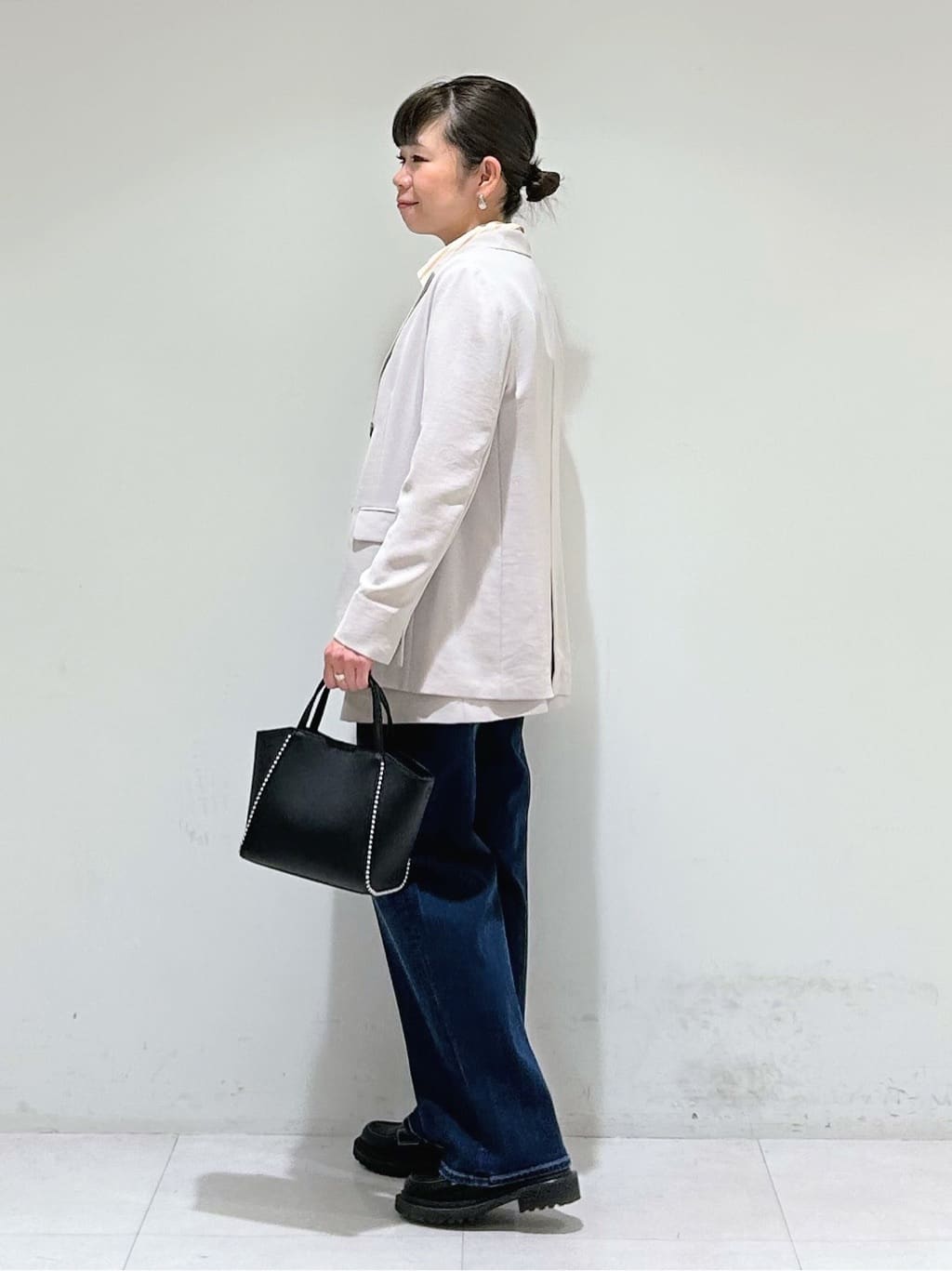 tsuyuさんの「INDIVI｜【洗える／多機能／SETUP可】着る日傘ダブルジャケット」を使ったコーディネート
