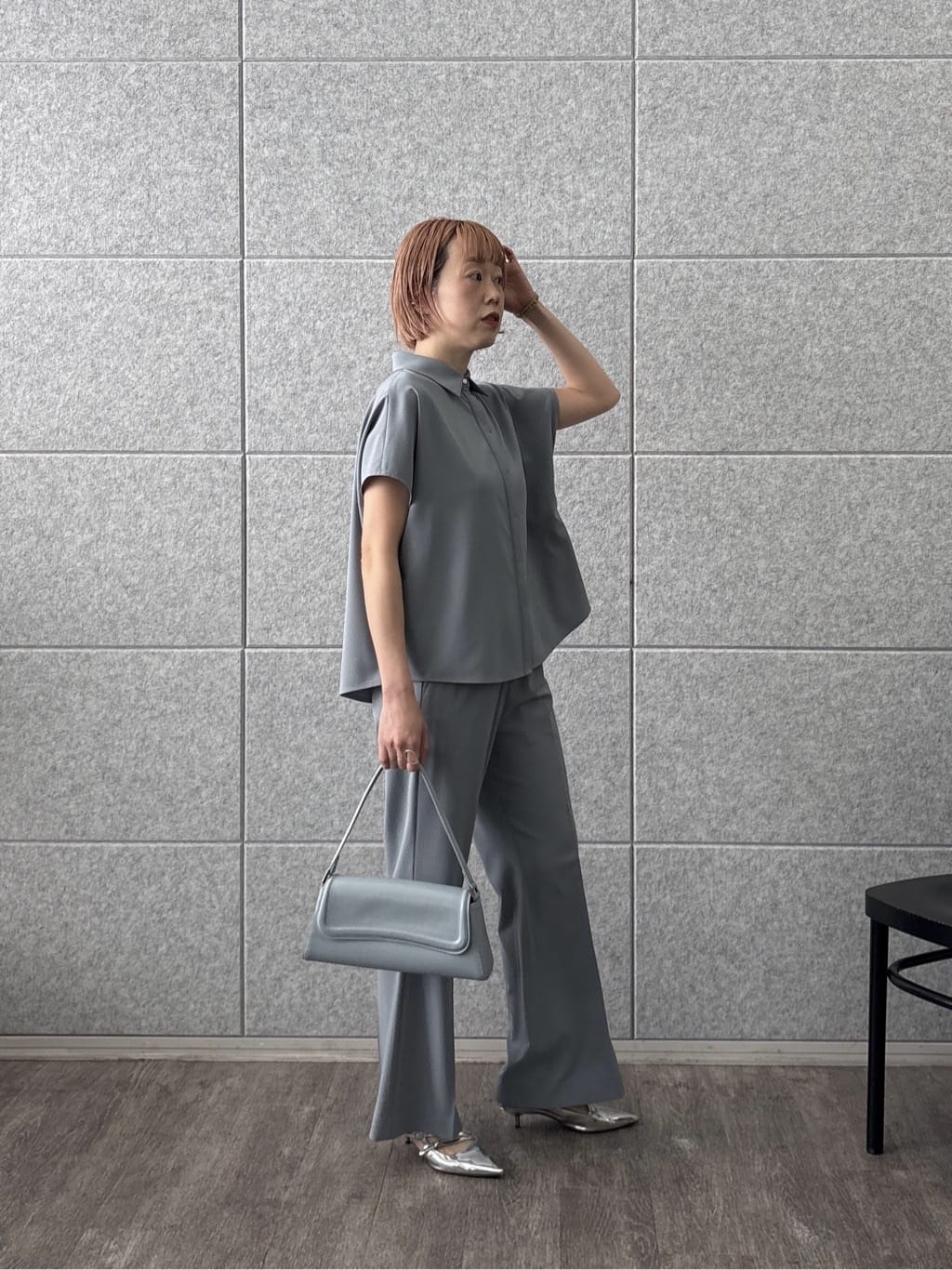 mikuさんの「INDIVI｜Comfy SET UP｜フレアスリーブブラウス【セットアップ対応／通勤／カセット服／接触冷感／UV」を使ったコーディネート