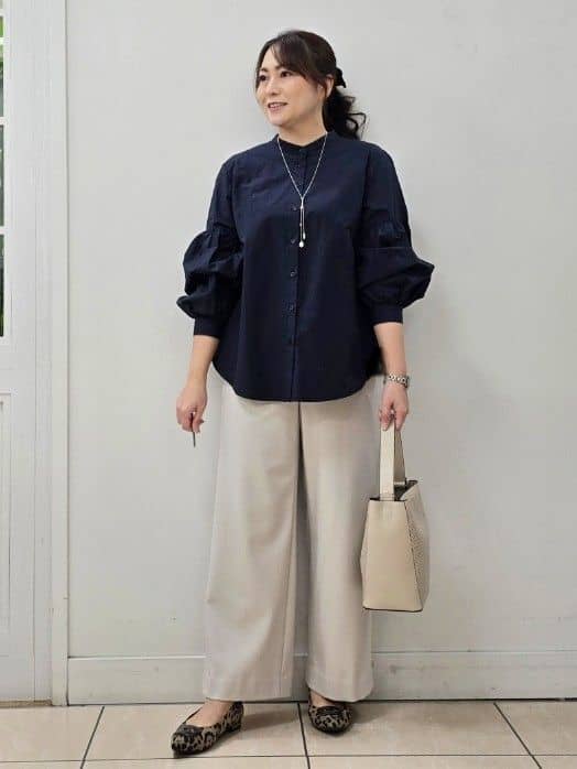 fkeさんの「Reflect｜【レイヤードにおすすめ◎】バンドカラーボリュームスリーブシャツ」を使ったコーディネート