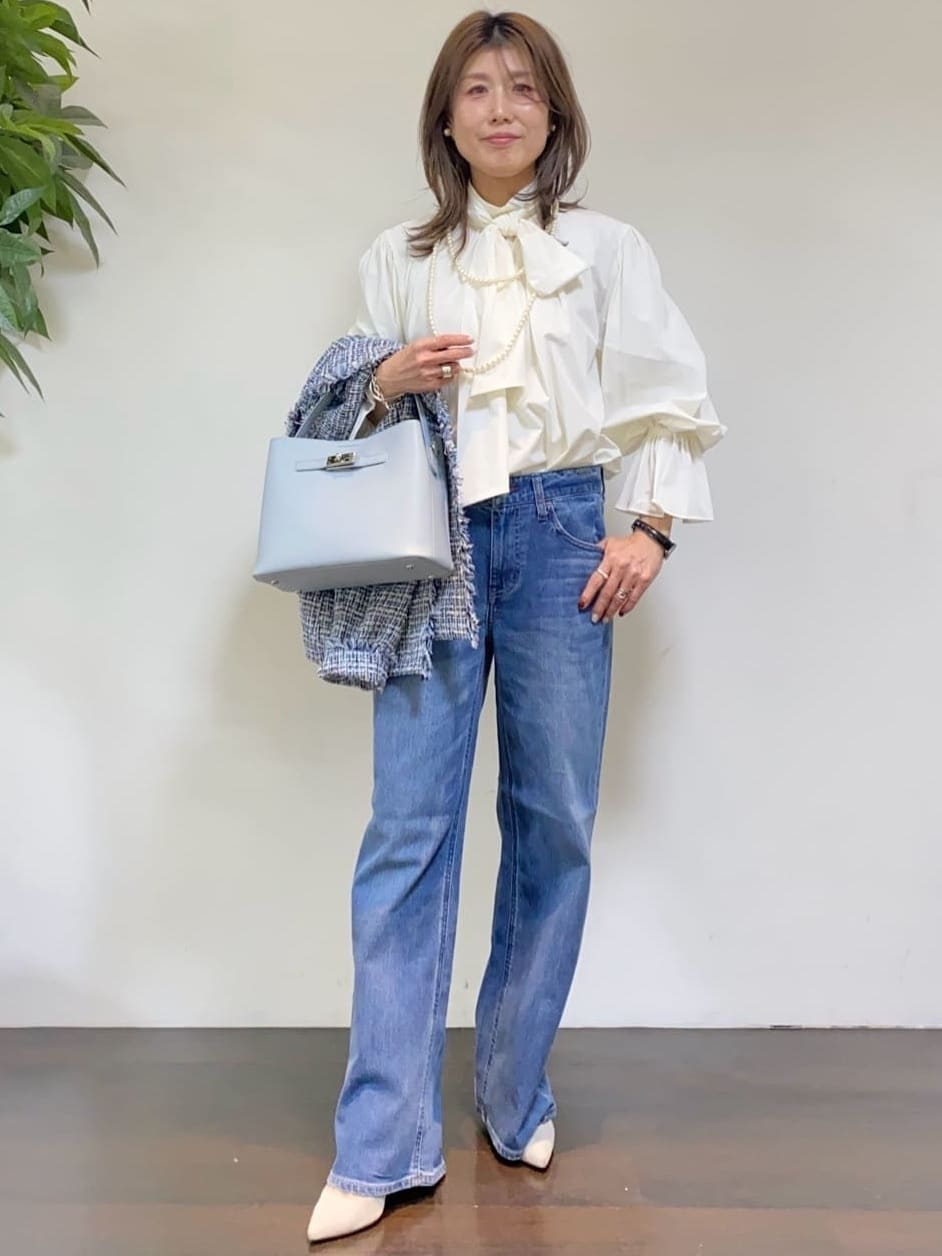 tomoさんの「UNTITLED｜【仕事着/スーツ】ファンシーツイード ジャケット」を使ったコーディネート