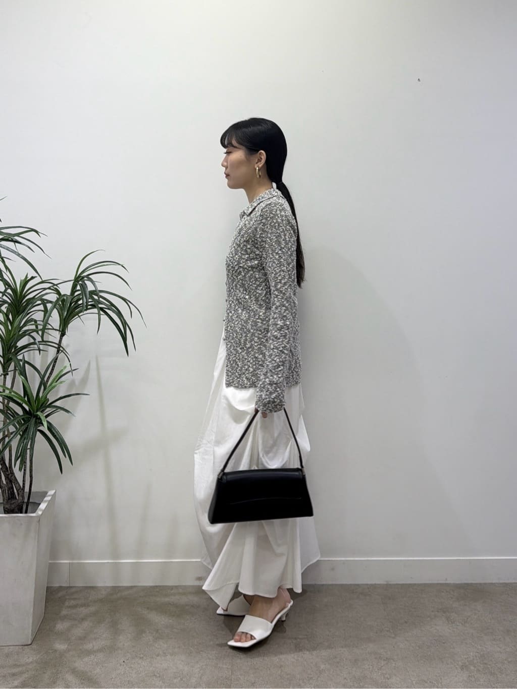 rinaさんの「INDIVI｜ブークレポロニット」を使ったコーディネート