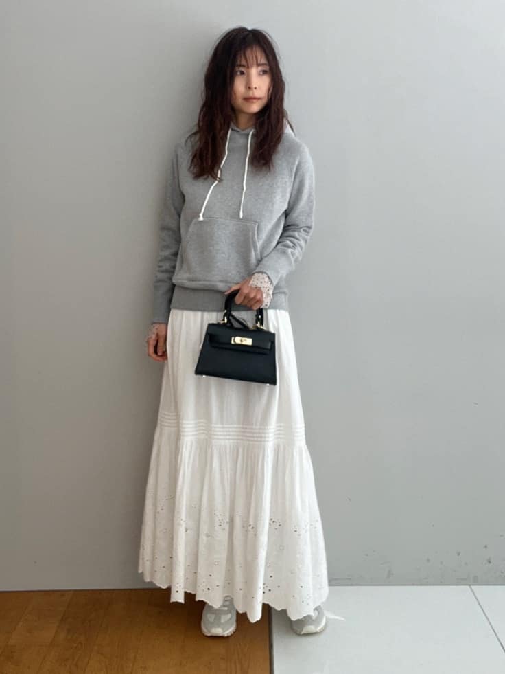 misaさんの「DRESSTERIOR｜◆【DRESSTERIOR定番】【WEB限定サイズあり】吊裏毛 パーカー」を使ったコーディネート