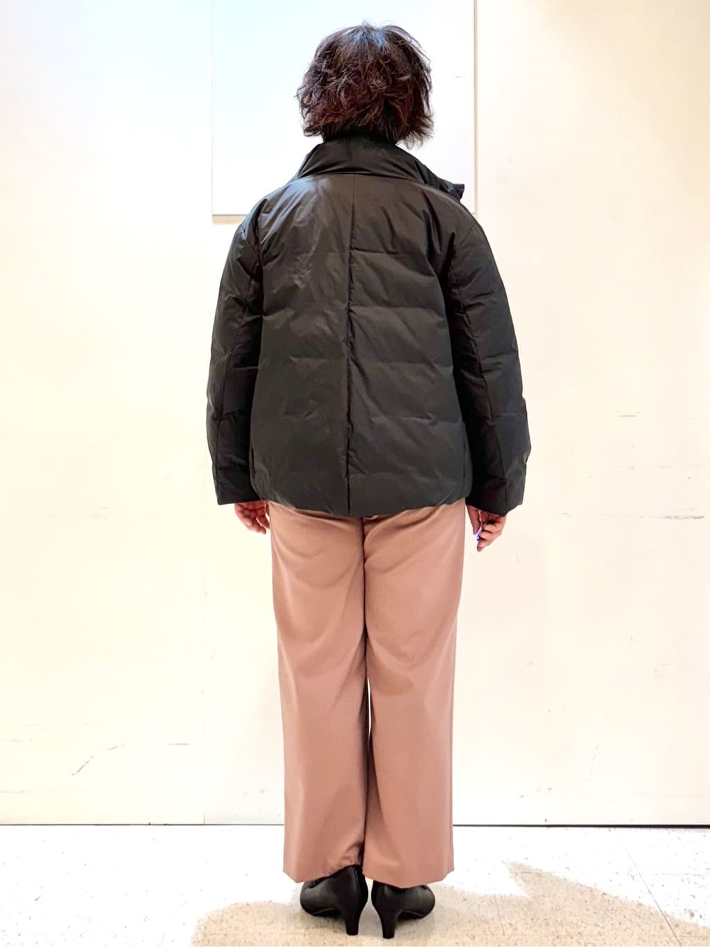 ヤスコさんの「Reflect｜【すっきりシルエット】ショート丈ダウンコート」を使ったコーディネート