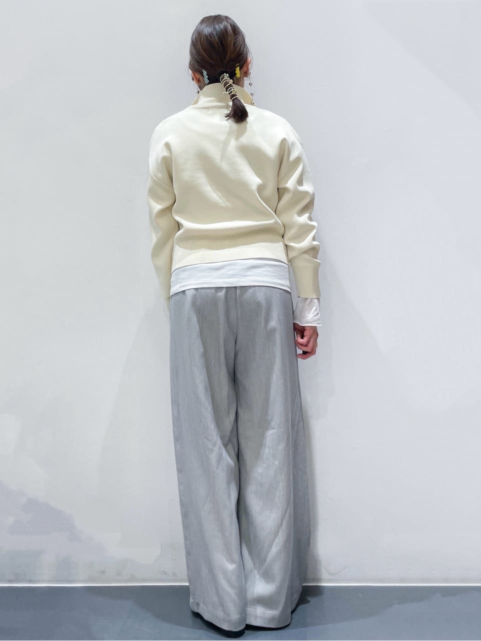 ともも。さんの「OPAQUE.CLIP｜ハーフZIP刺繍ロゴニット【洗濯機OK】」を使ったコーディネート