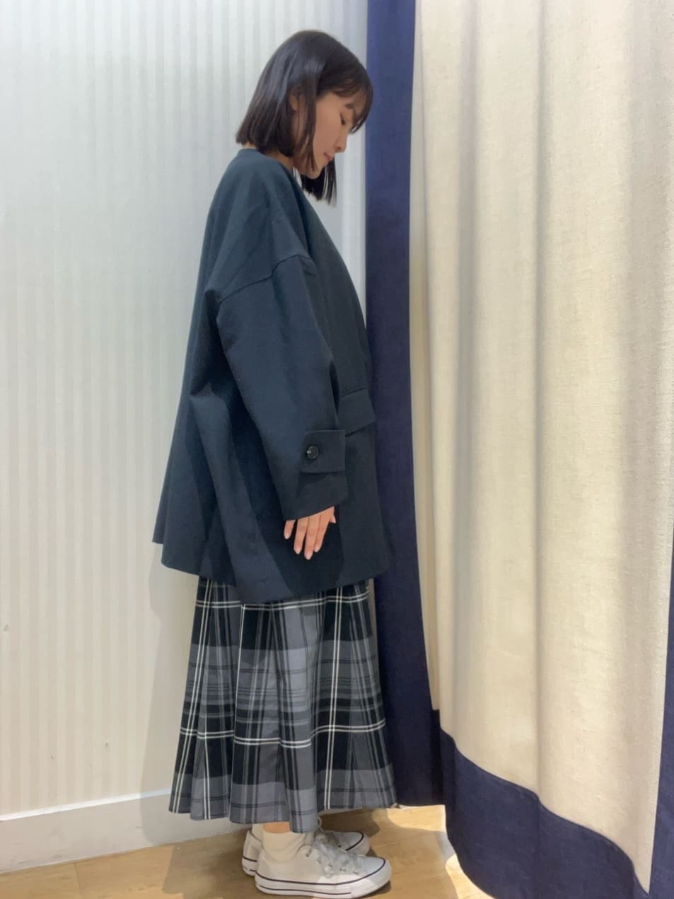momoさんの「Dessin｜【花粉ガード/撥水加工/洗える】クルーネックスプリングコート」を使ったコーディネート