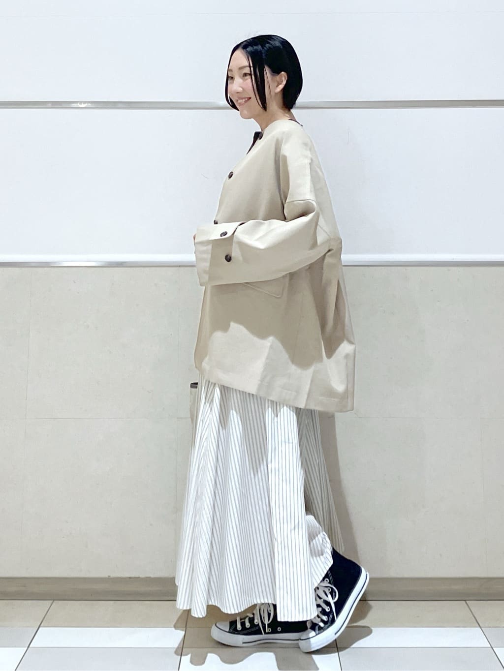 eriko さんの「Dessin｜【花粉ガード/撥水加工/洗える】クルーネックスプリングコート」を使ったコーディネート