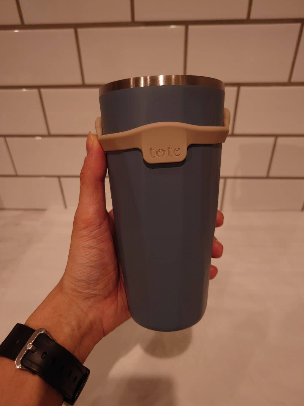 yuu07さんの「212 KITCHEN STORE｜ストロー付2wayタンブラー470ml ネイビー」を使ったコーディネート