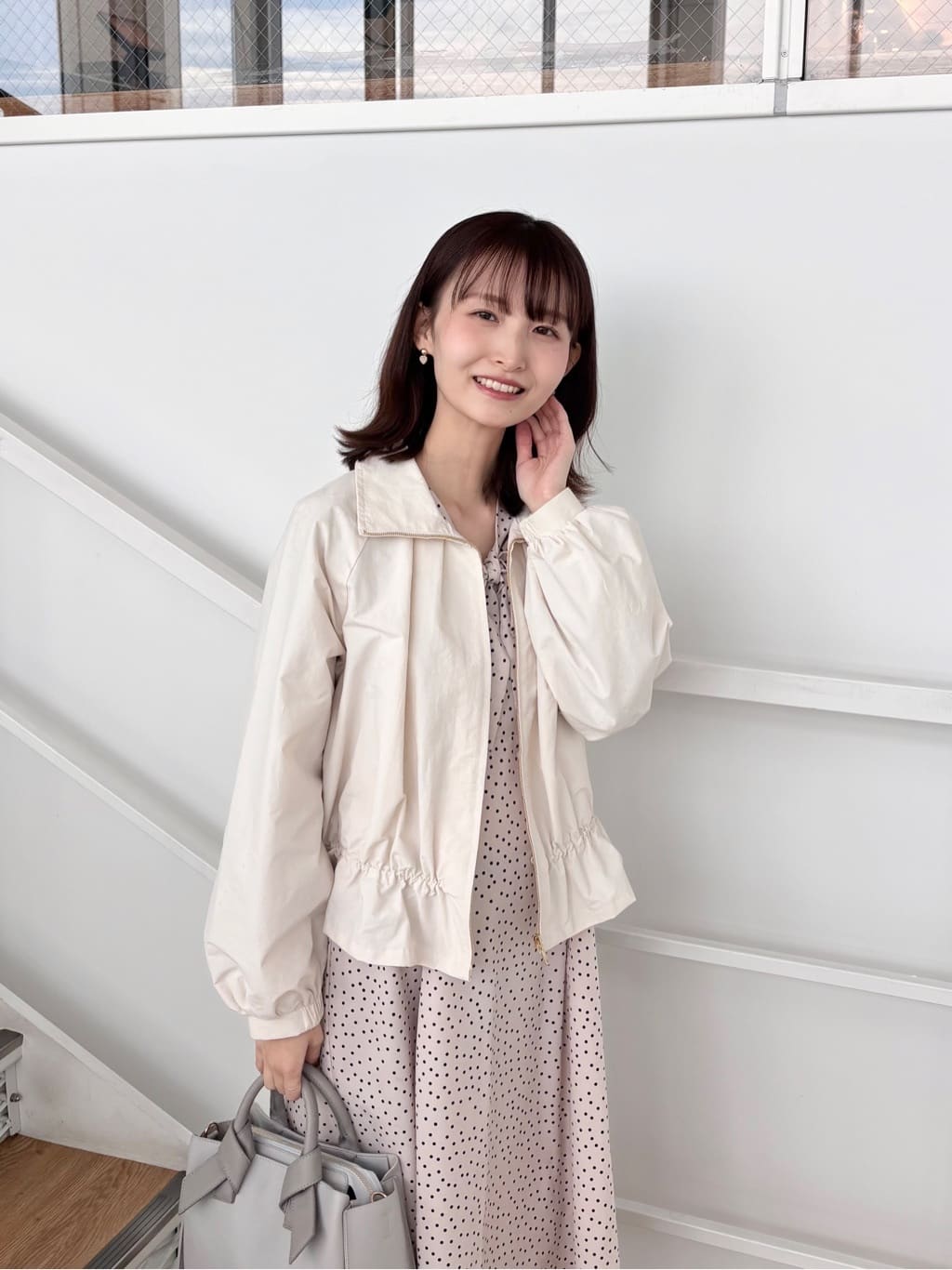 みさかさんの「index｜スタンドカラーペプラムブルゾン【洗濯機OK】」を使ったコーディネート