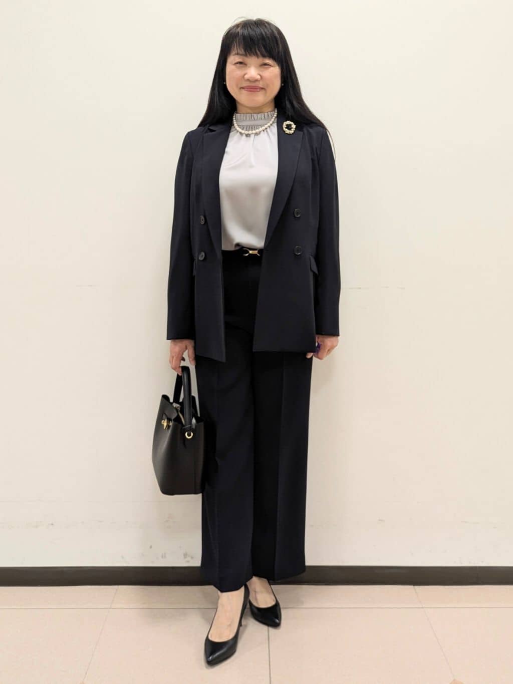 ともさんの「UNTITLED｜【新色追加/接触冷感/セットアップ可】エアリー ワイドパンツ」を使ったコーディネート