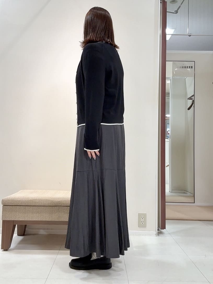 YUIさんの「UNTITLED｜【アンサンブル可/洗える】ウォームスパン カーディガン」を使ったコーディネート