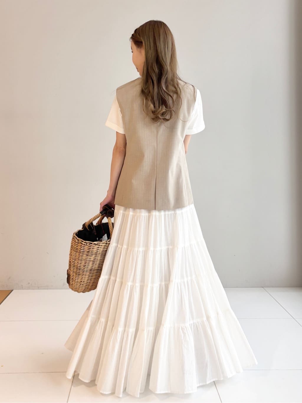 清水夏姫さんの「DRESSTERIOR｜【セットアップ可/ウォッシャブル】セットアップストライプジレ」を使ったコーディネート