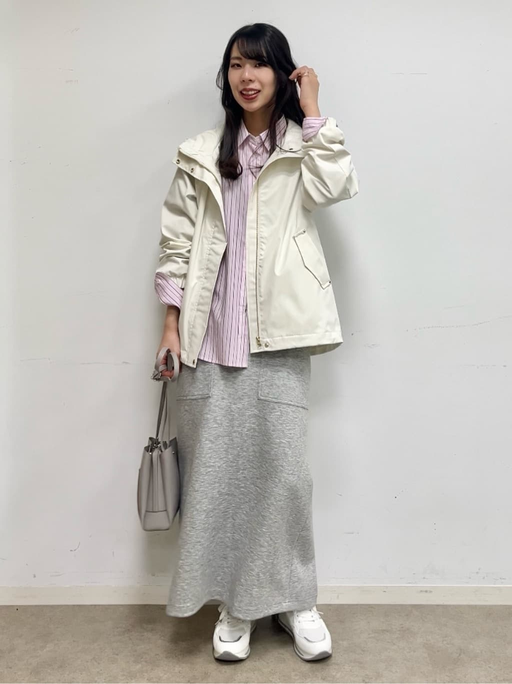 cotaniさんの「SHOO･LA･RUE｜【軽量/高レビュー】見た目よりもたっぷり入る ふわっと軽い3層ショルダー」を使ったコーディネート