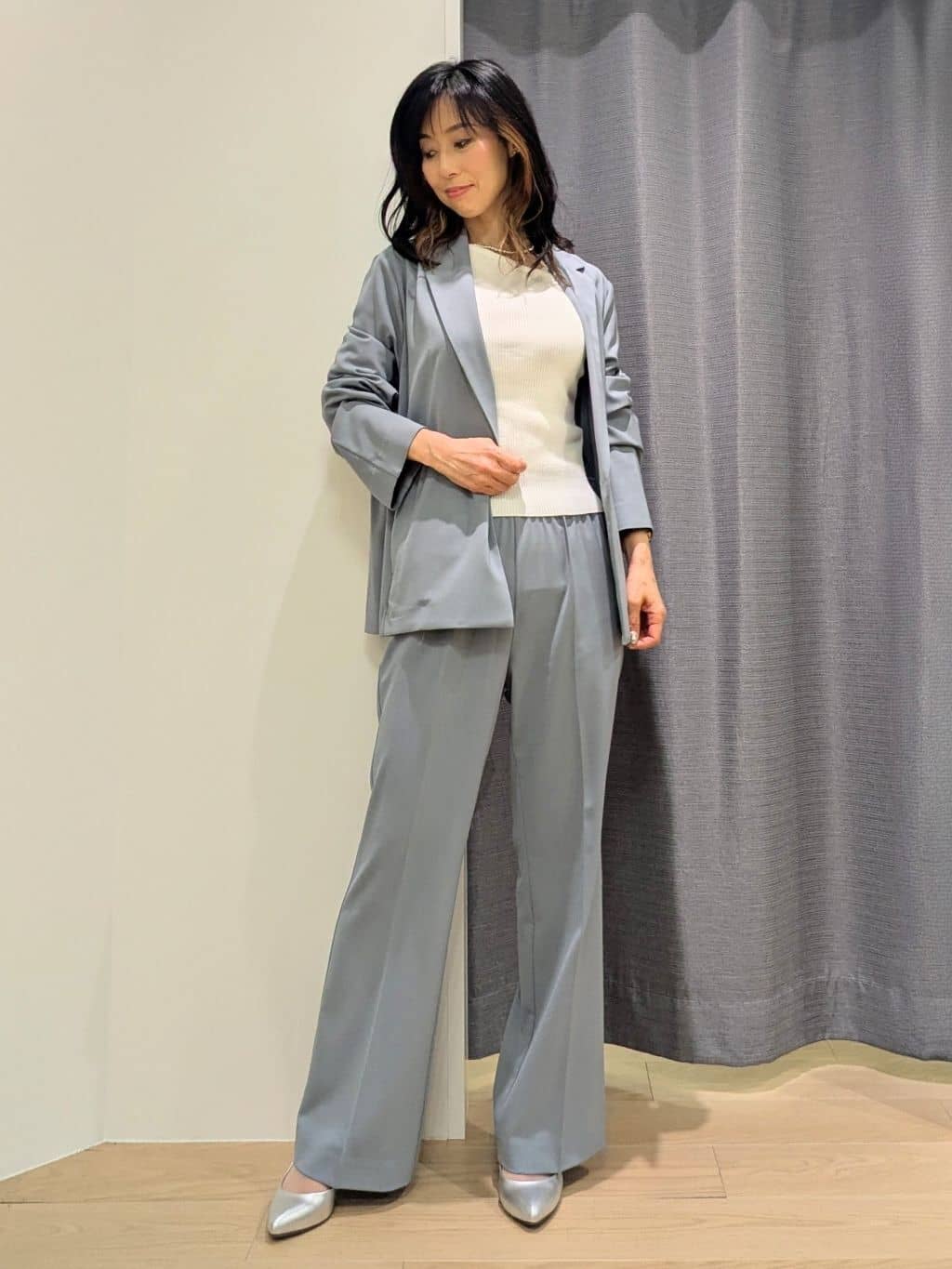 miiさんの「INDIVI｜Comfy SET UP｜ダブルブレストイージージャケット【セットアップ対応／通勤／カセット服／接触」を使ったコーディネート