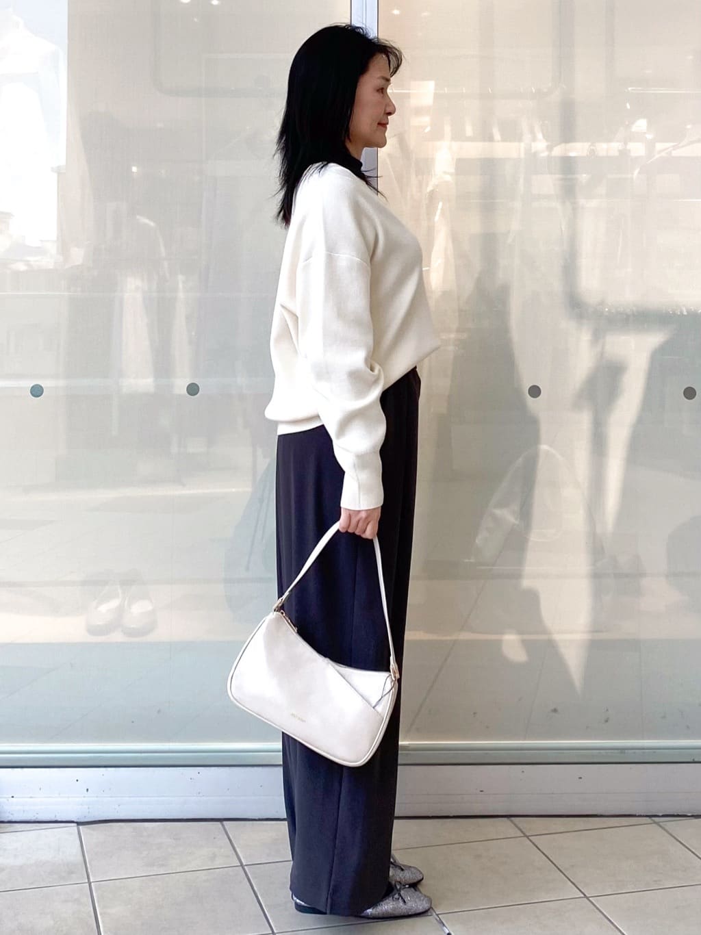 Jeanさんの「OPAQUE.CLIP｜キーネックデザインニット【洗濯機OK】」を使ったコーディネート