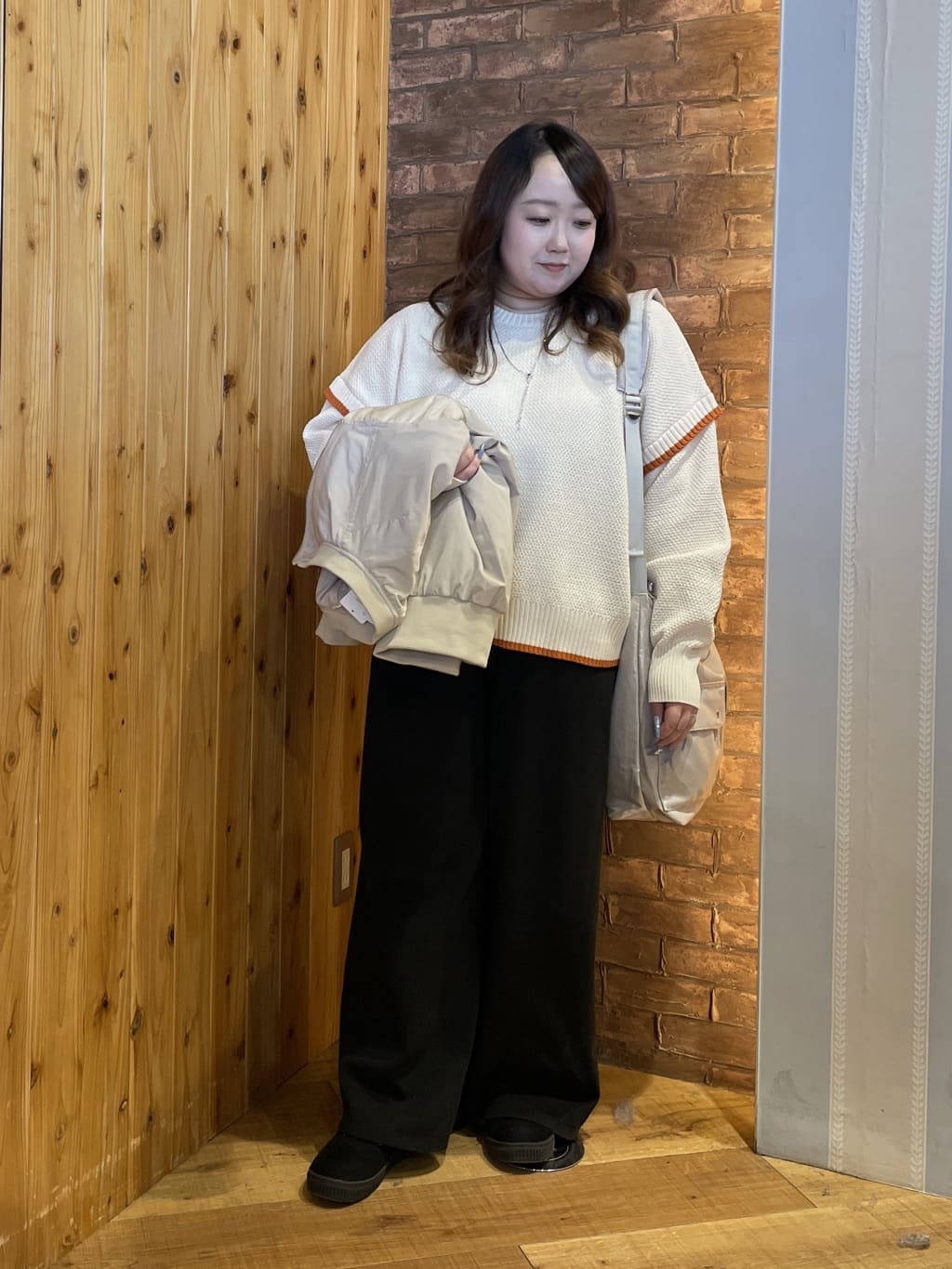Risaさんの「SHOO･LA･RUE｜【S-LL】大人も取り入れやすい BIGシルエット MA－1ブルゾン」を使ったコーディネート